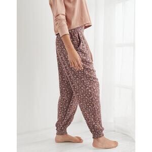 Aerie Homebody Jogger Pants Lightweight Size XS Casual Comfortable Mauve‎ Floral